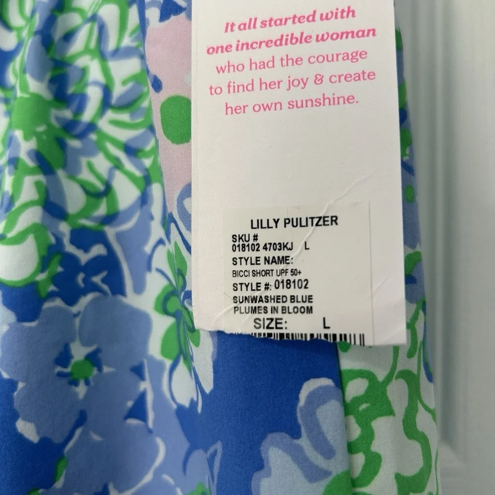 LILLY PULITZER Bicci Luxletic Running Short BLUE PLUMES IN BLOOM Size Large NWT - Picture 3 of 8